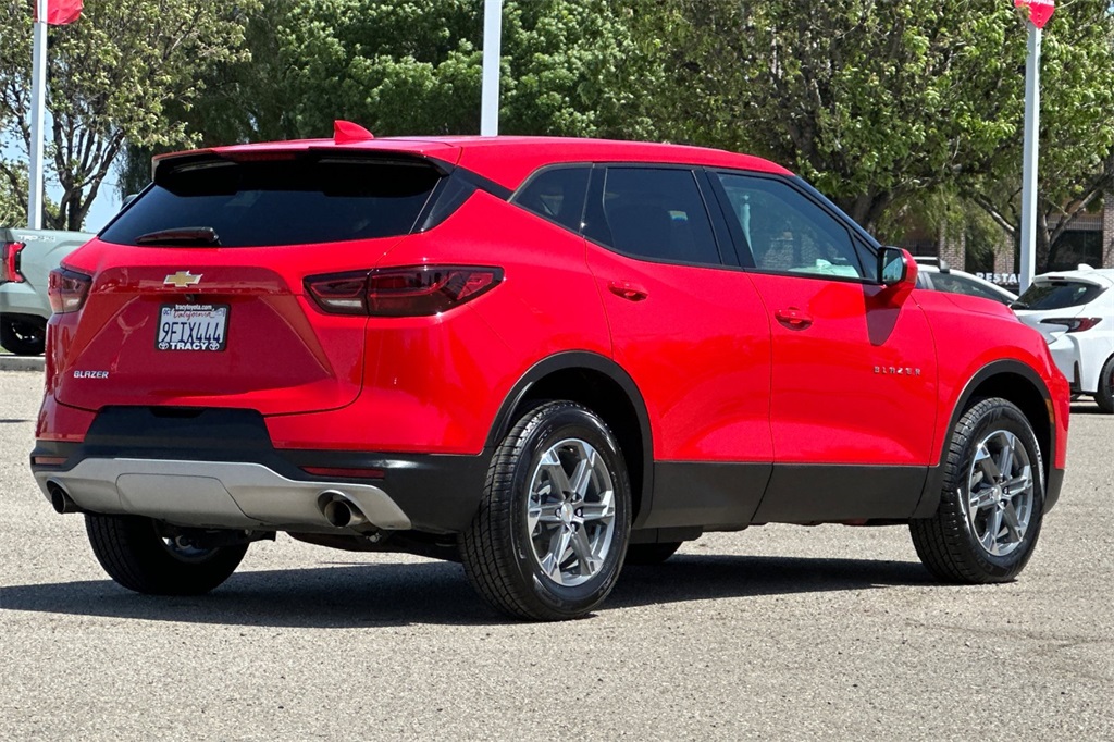 2024 Chevrolet Blazer 2LT photo 4