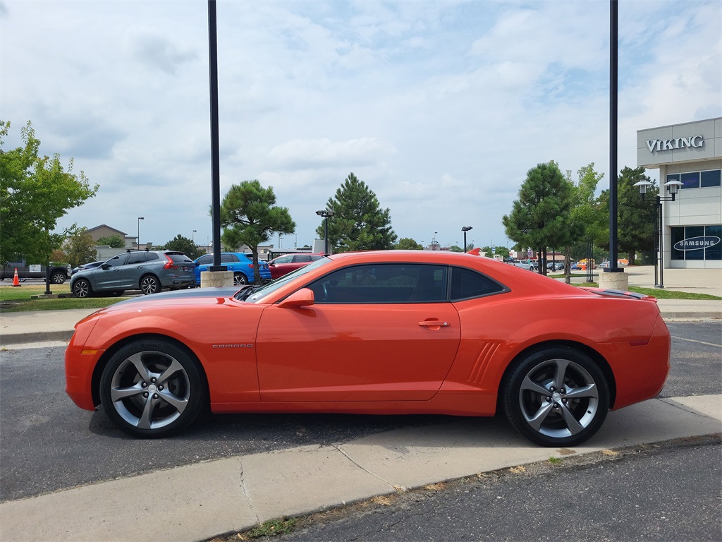 2013 Chevrolet Camaro 2LT photo 7