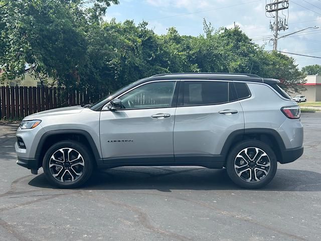2022 Jeep Compass Limited photo 6