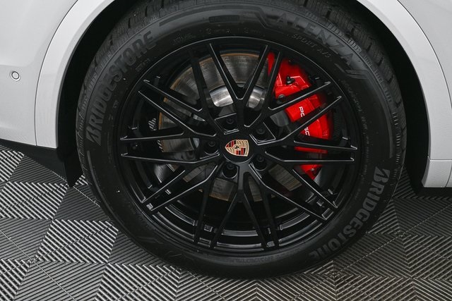2026 Porsche Cayenne E-Hybrid Coupe S photo 33