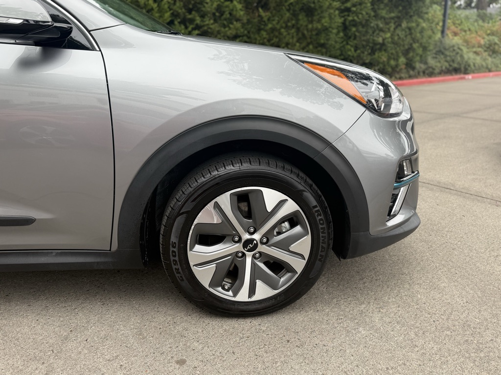 2022 Kia Niro EV EX photo 11