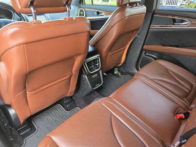 2016 Lincoln MKX Reserve photo 29