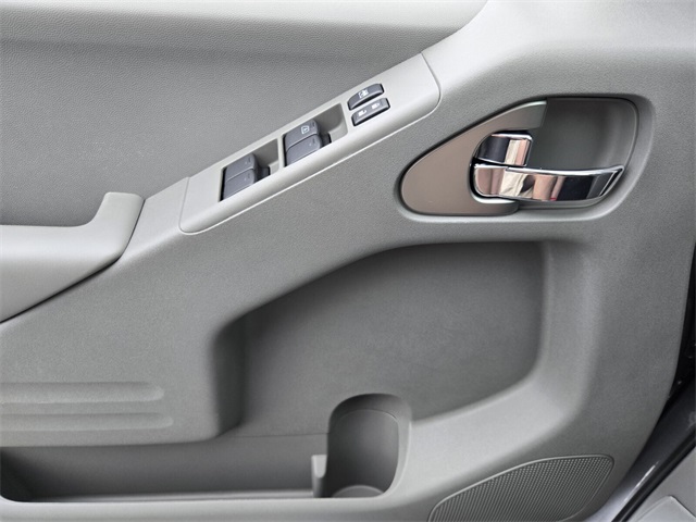 2020 Nissan Frontier SV photo 31