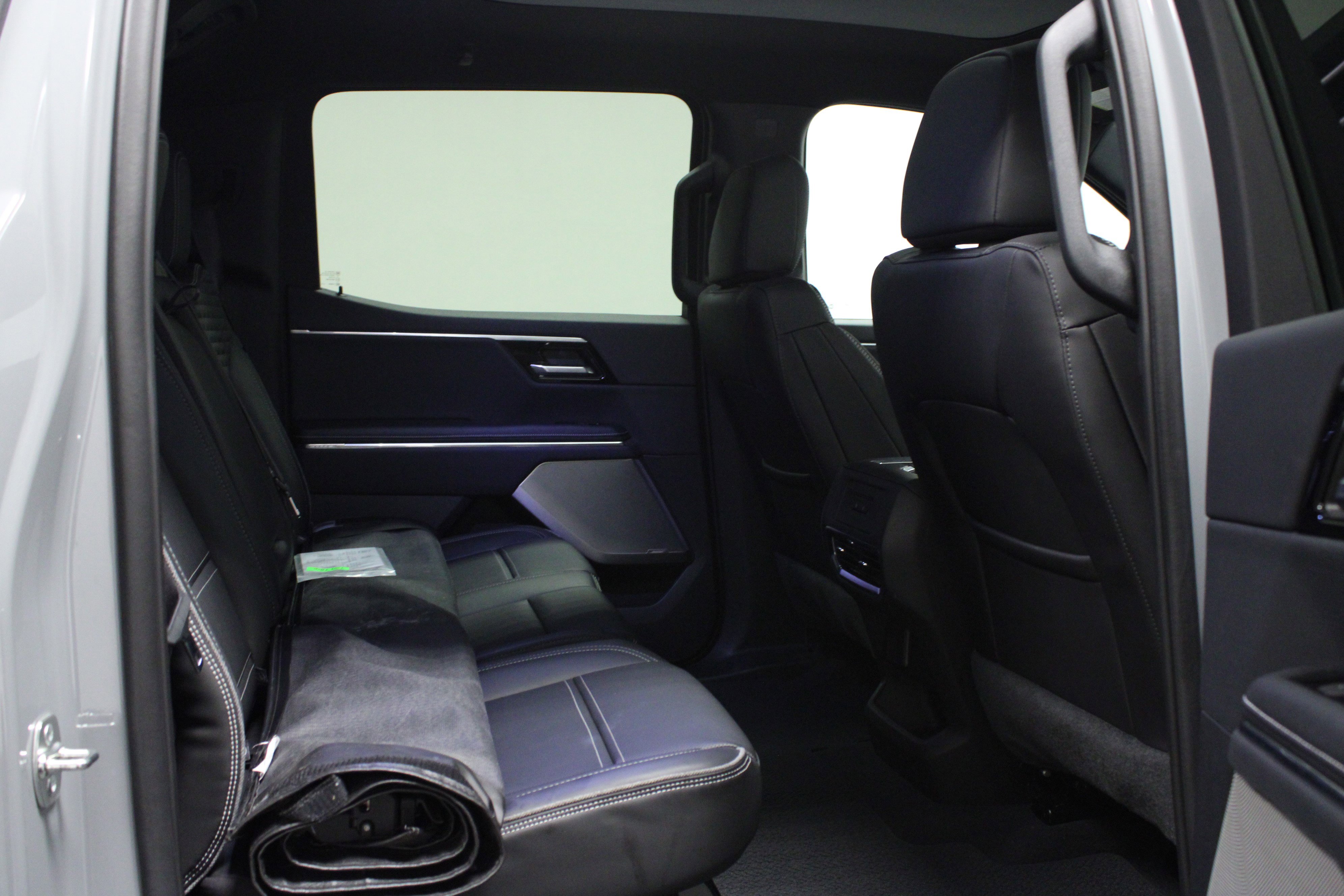 2024 Gmc Sierra EV Denali Edition 1 photo 12