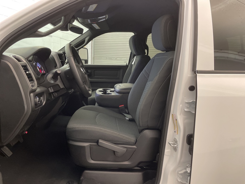 2025 Ram 2500 Tradesman photo 12