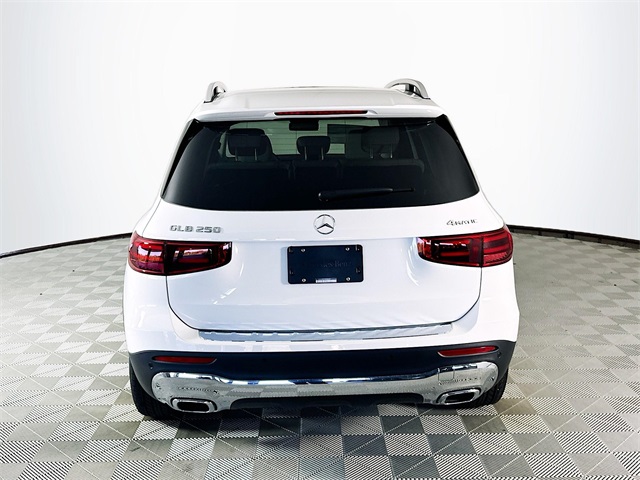2025 Mercedes Benz GLB 250 4MATIC photo 6