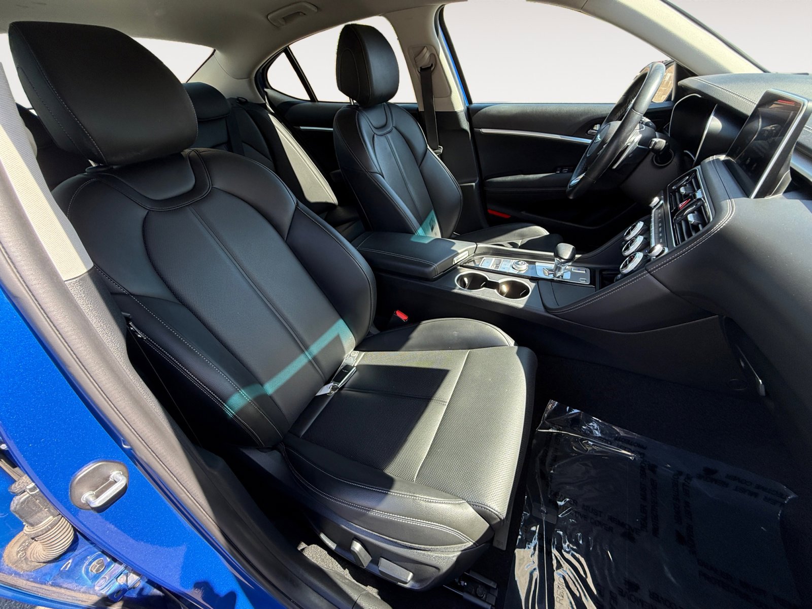 2020 Genesis G70 2.0T photo 19