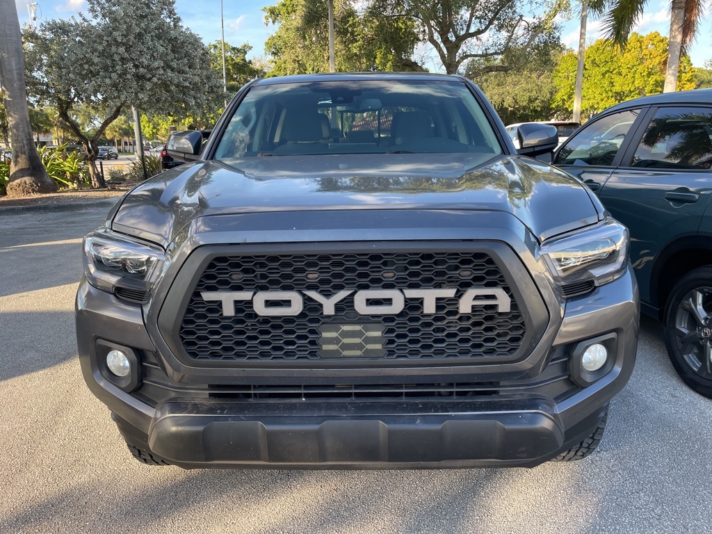 2018 Toyota Tacoma SR5's photo