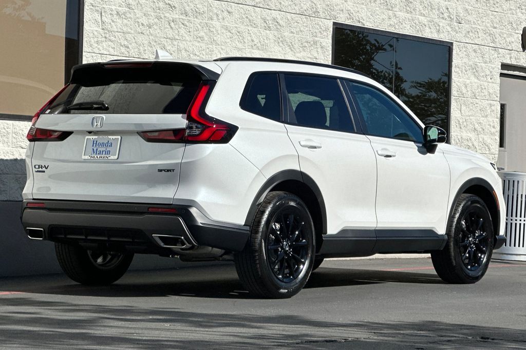 2026 Honda CR-V Hybrid Sport-L photo 4