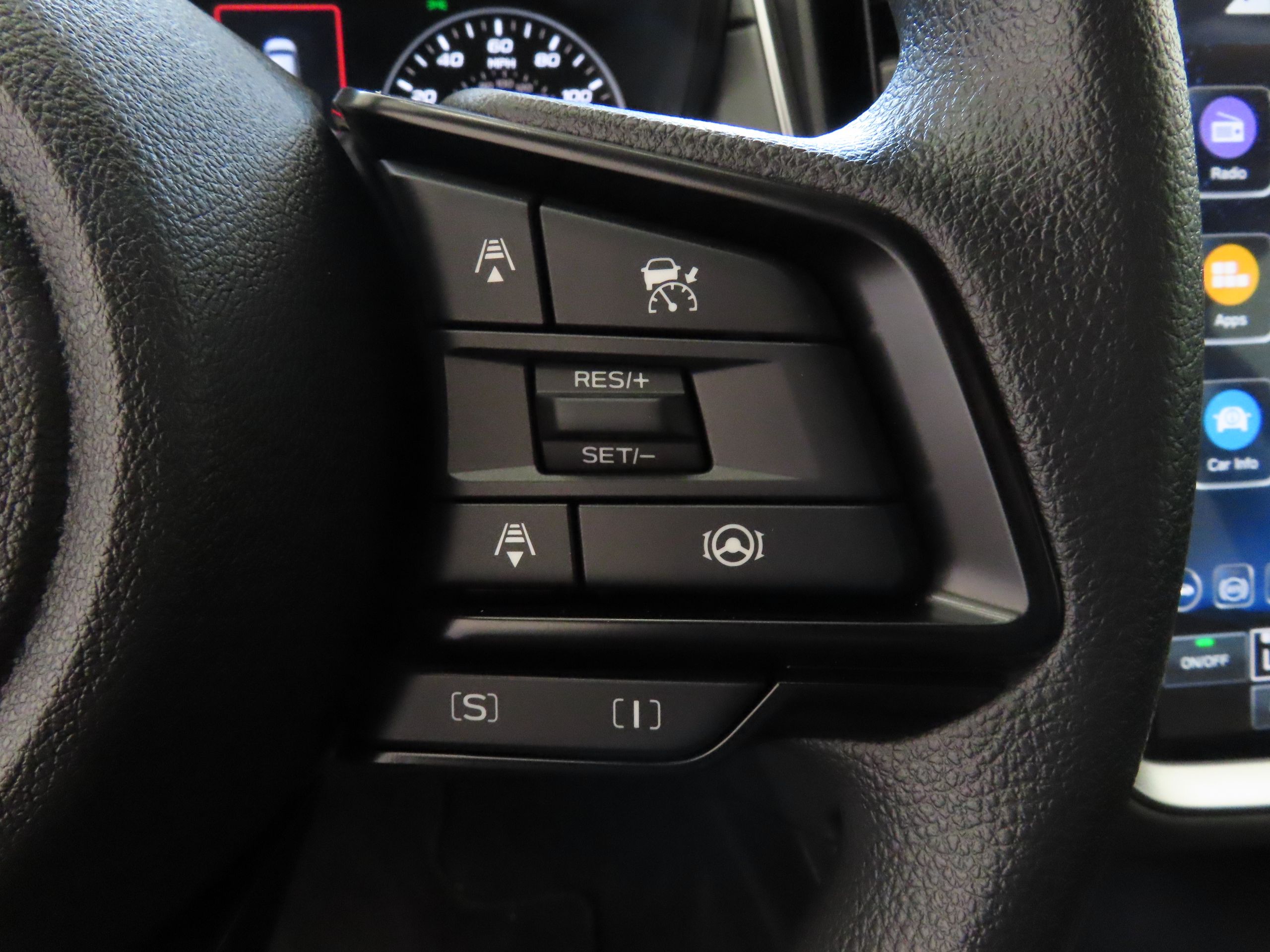 2025 Subaru Crosstrek Premium photo 13