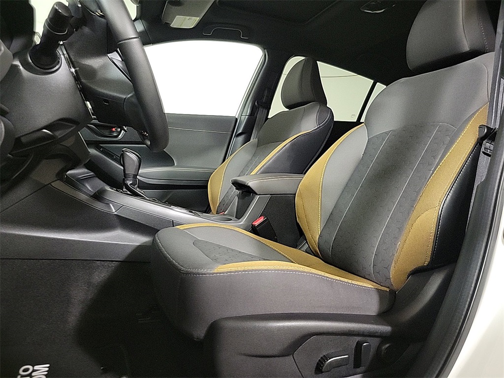 2024 SUBARU CROSSTREK - Image 10