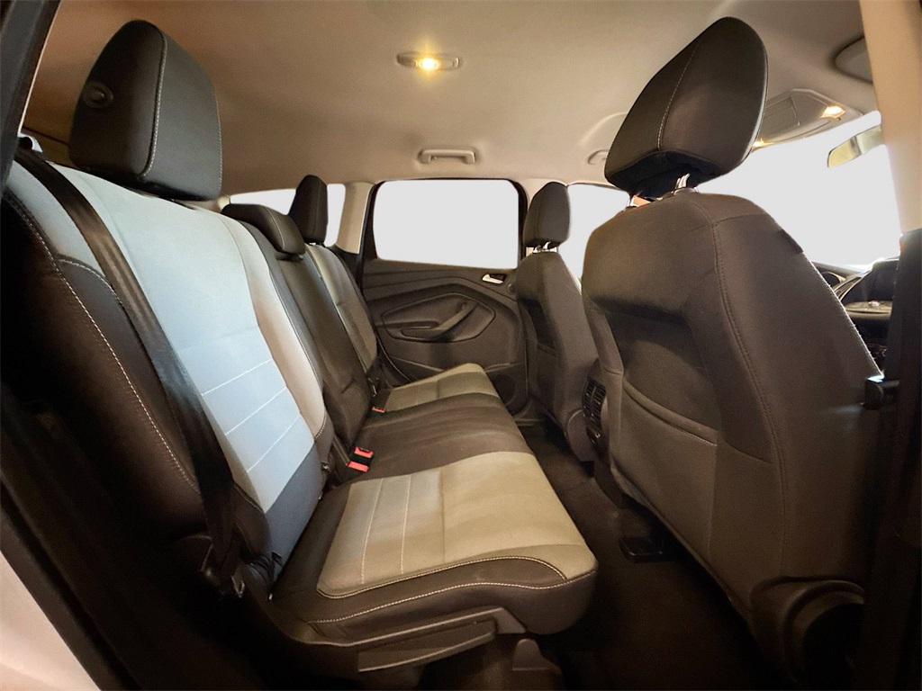 2016 Ford Escape SE photo 15