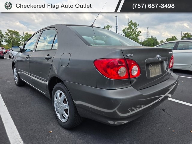 2005 Toyota Corolla CE photo 4