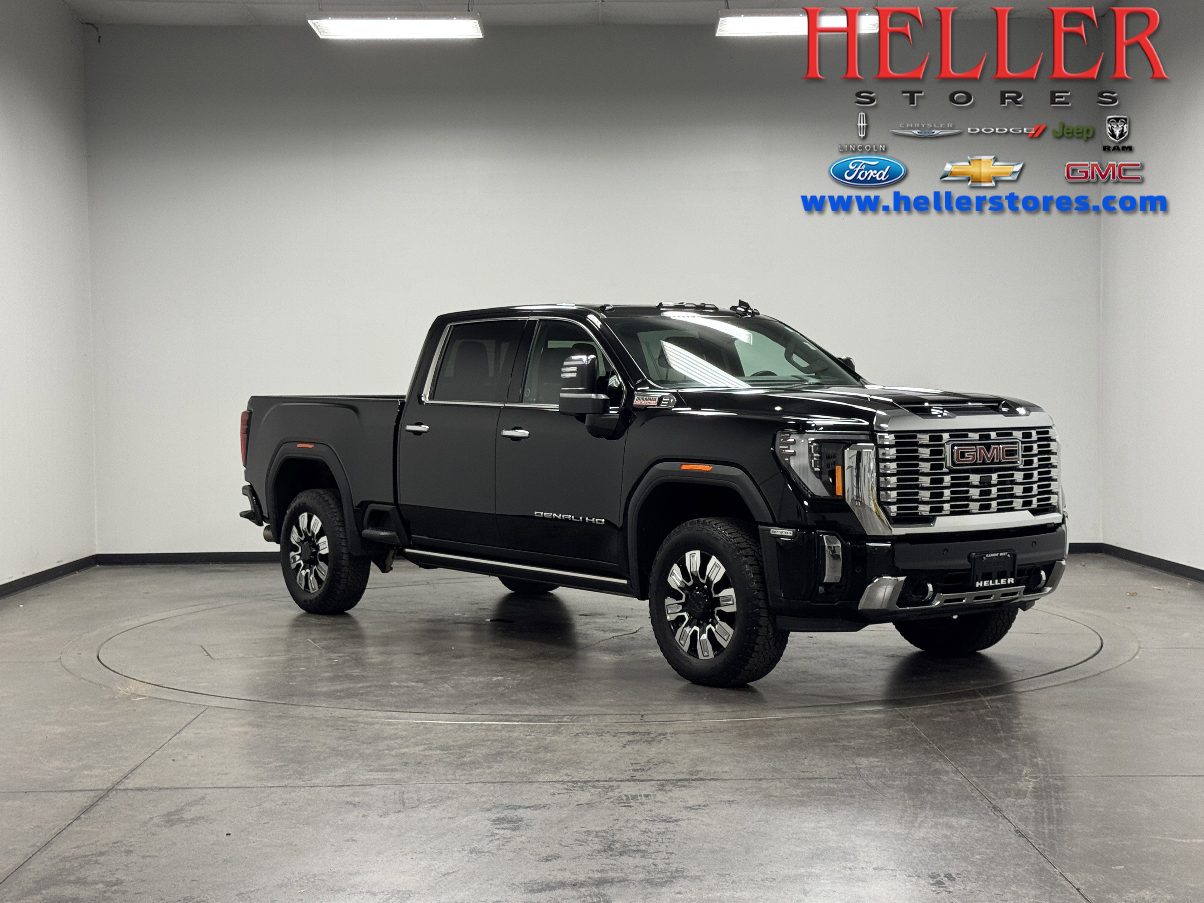 2024 GMC Sierra 2500HD Denali's photo