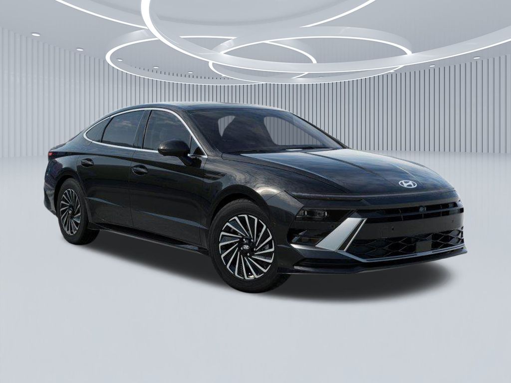 2025 Hyundai Sonata Hybrid Limited photo 2