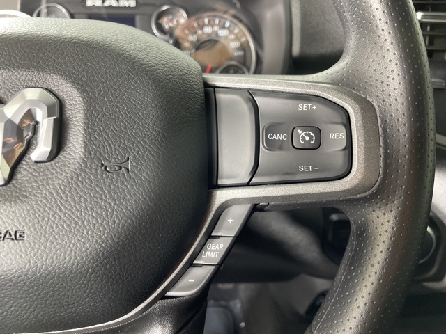 2024 Ram 2500 Tradesman photo 19