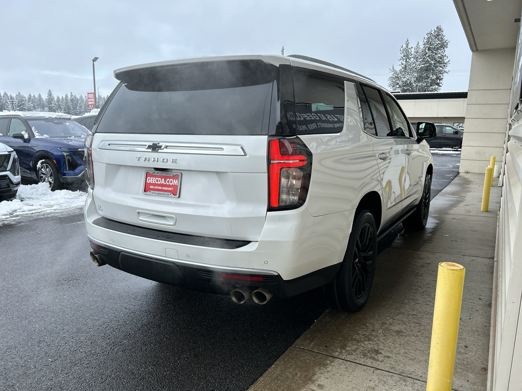 2022 Chevrolet Tahoe High Country photo 2