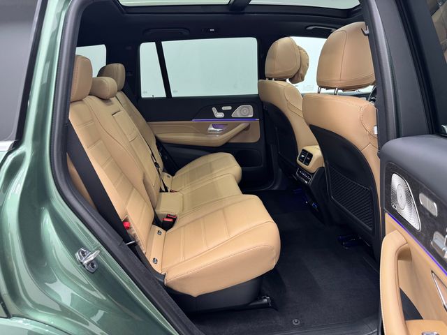 2026 Mercedes Benz GLS 580 4MATIC photo 13