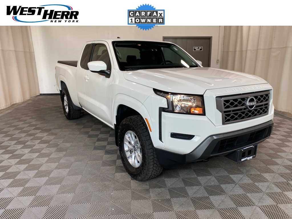 2024 Nissan Frontier SV's photo