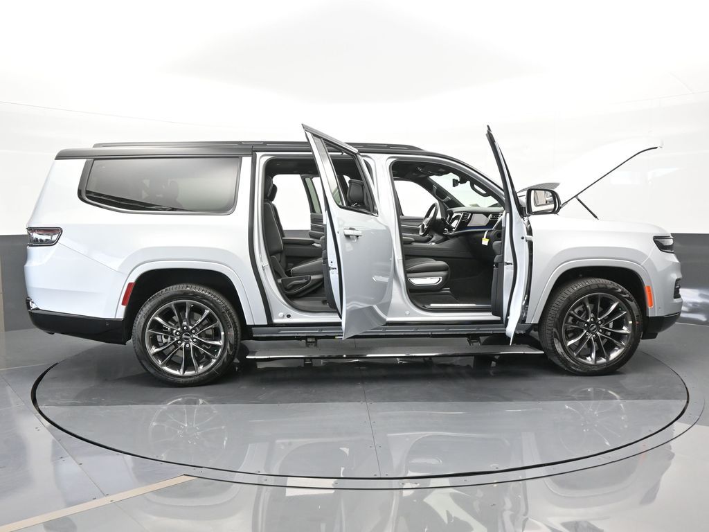 2024 Jeep Grand Wagoneer L II photo 63