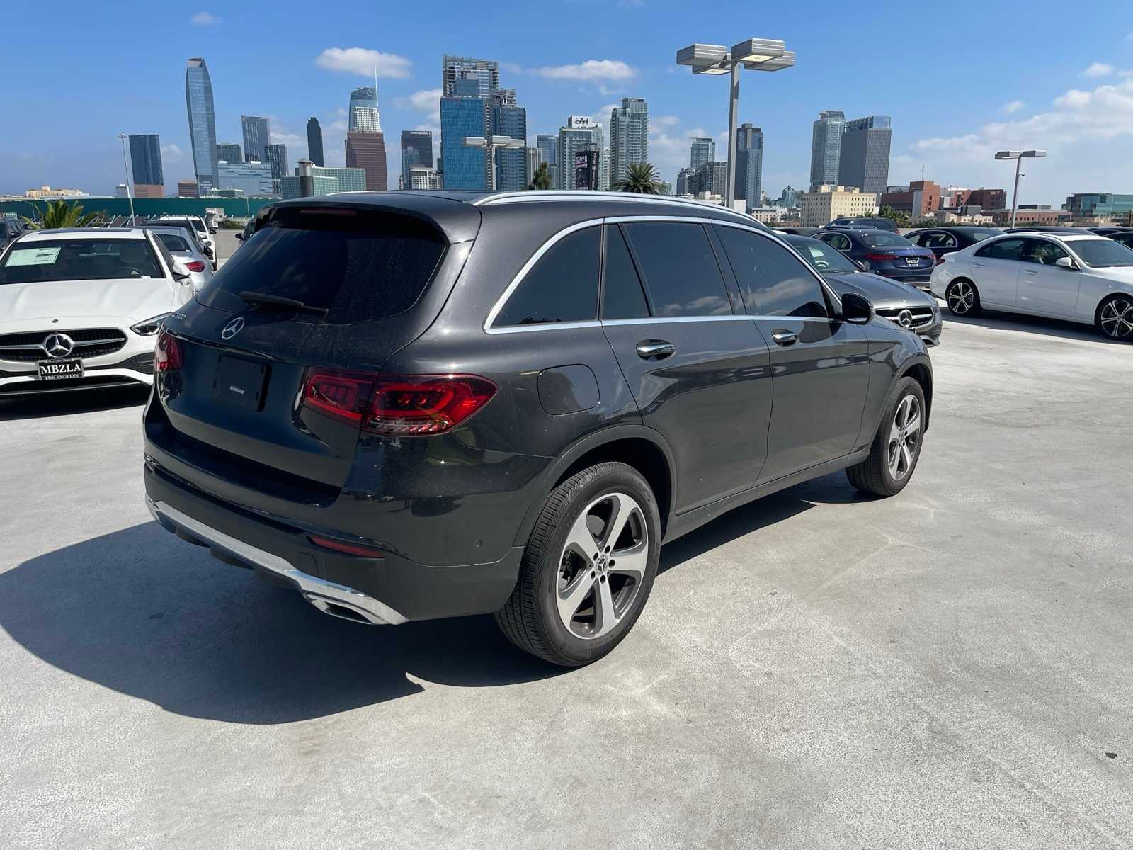 2022 Mercedes Benz GLC 300 photo 5