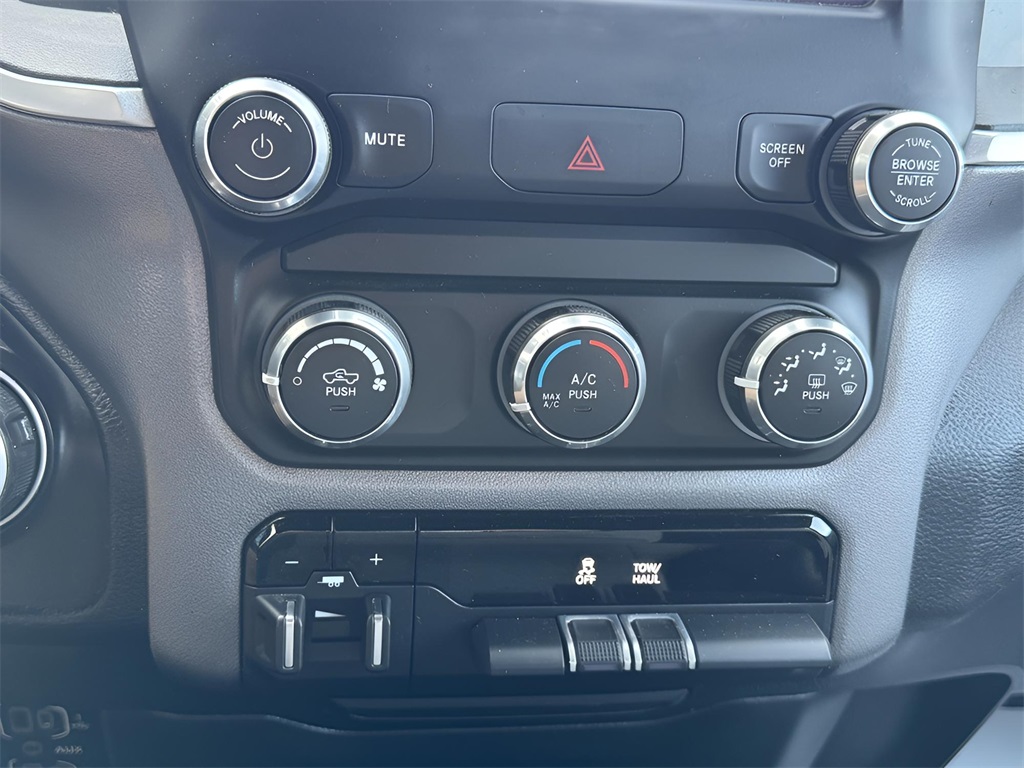 2022 Ram 1500 Big Horn Lone Star photo 16