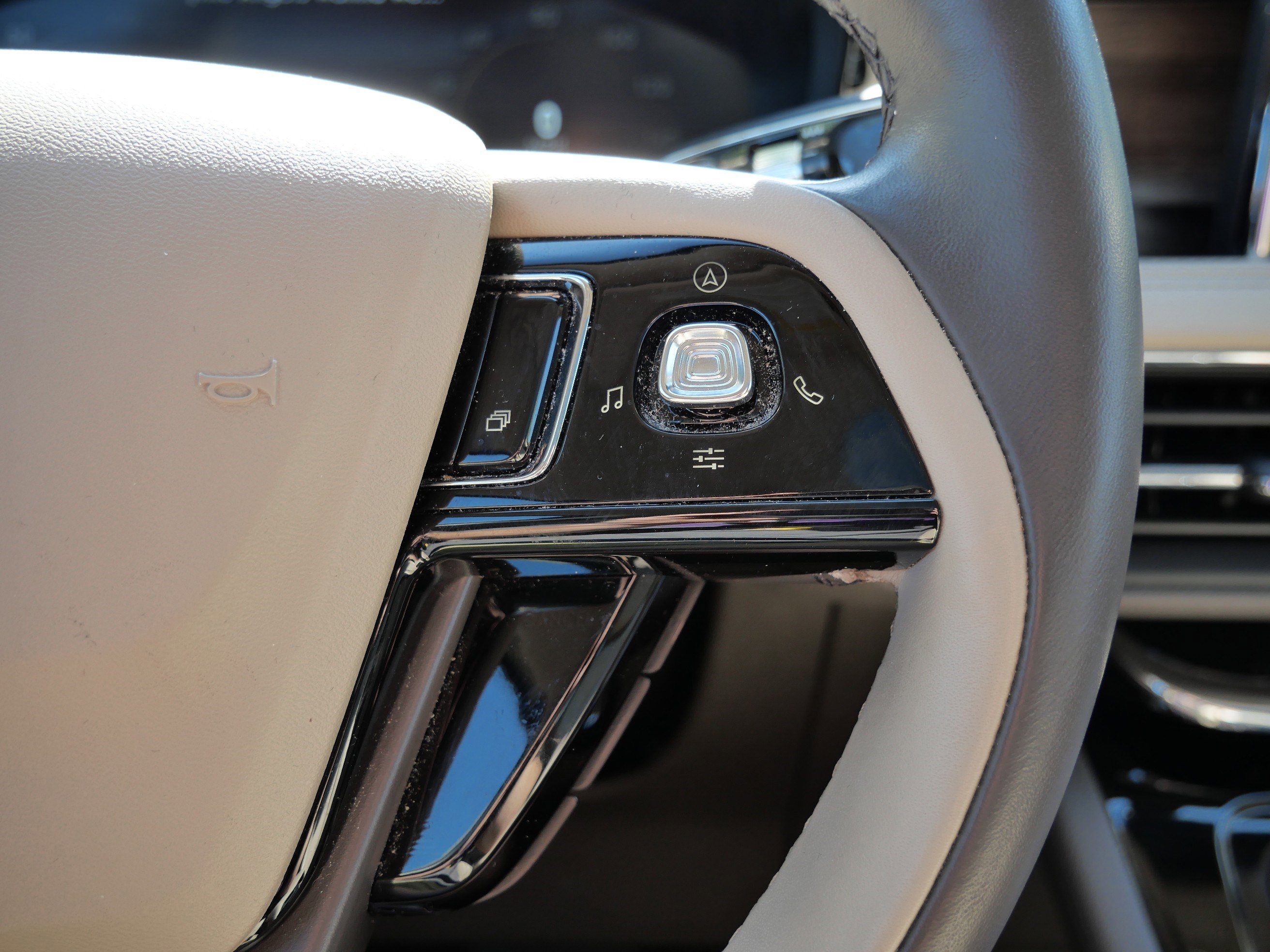 2022 Lincoln Corsair Grand Touring photo 30