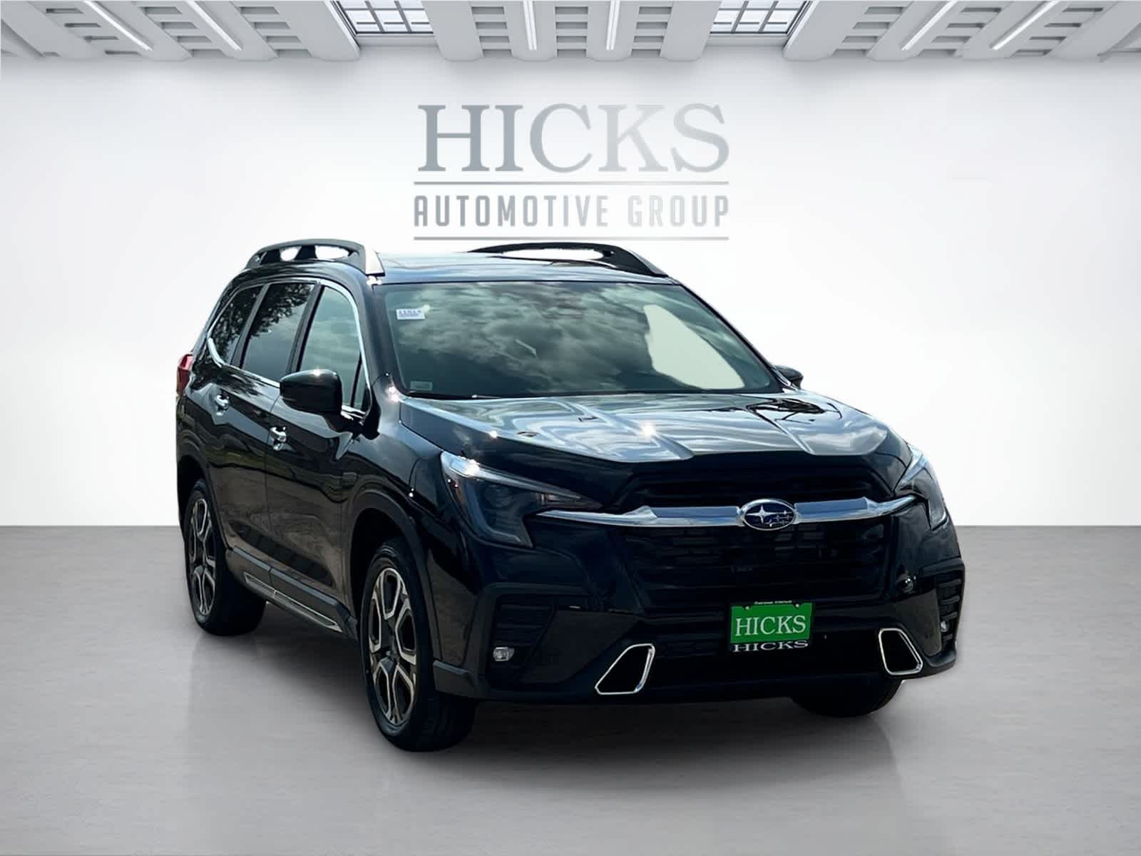 2025 Subaru Ascent Touring photo 3