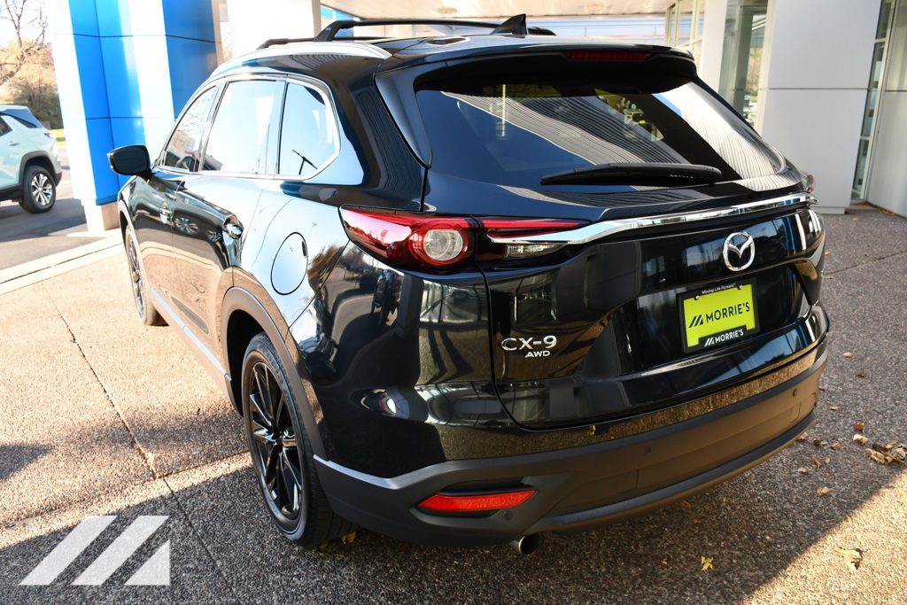 2022 Mazda CX-9 Touring photo 3