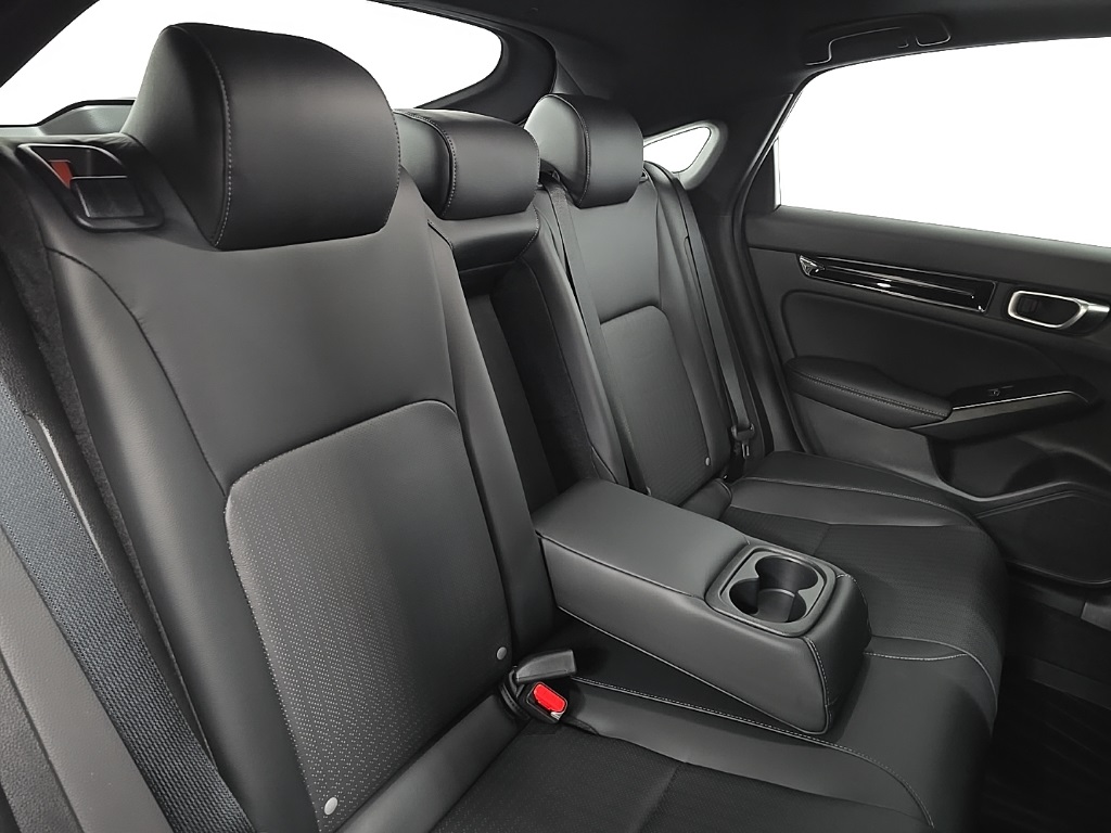 2023 Honda Civic Hatchback Sport Touring photo 15