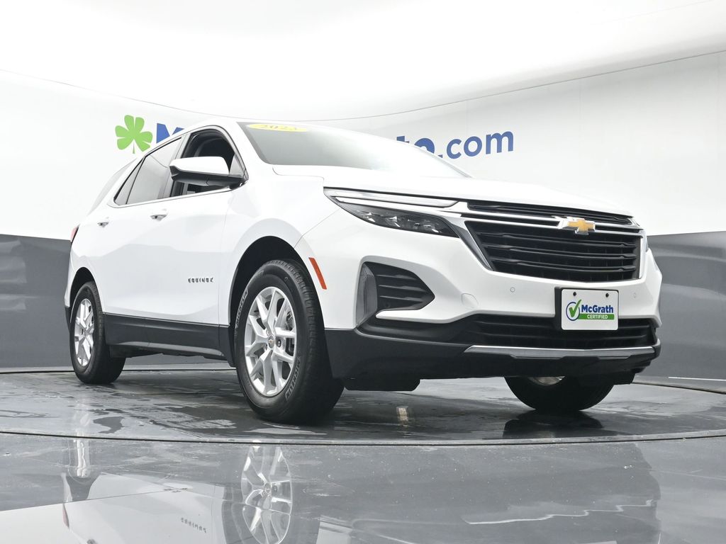 2023 Chevrolet Equinox LT photo 17