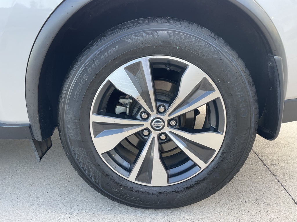 2020 Nissan Murano S photo 16