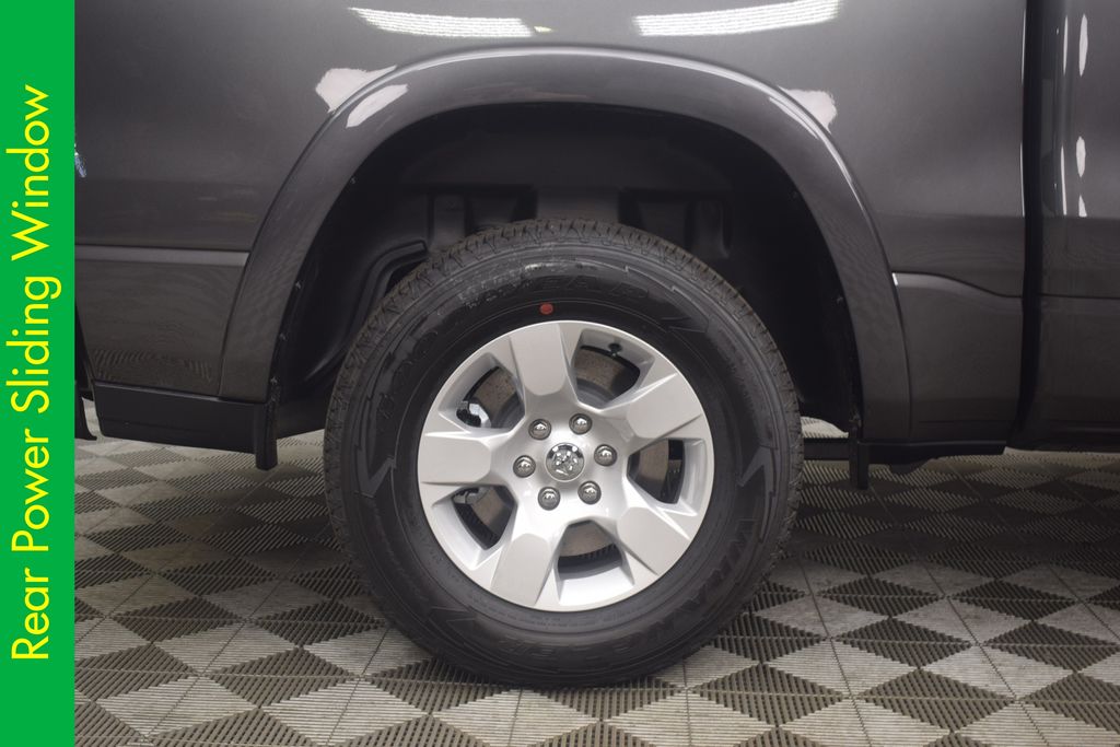 2025 Ram 1500 Big Horn Lone Star photo 6