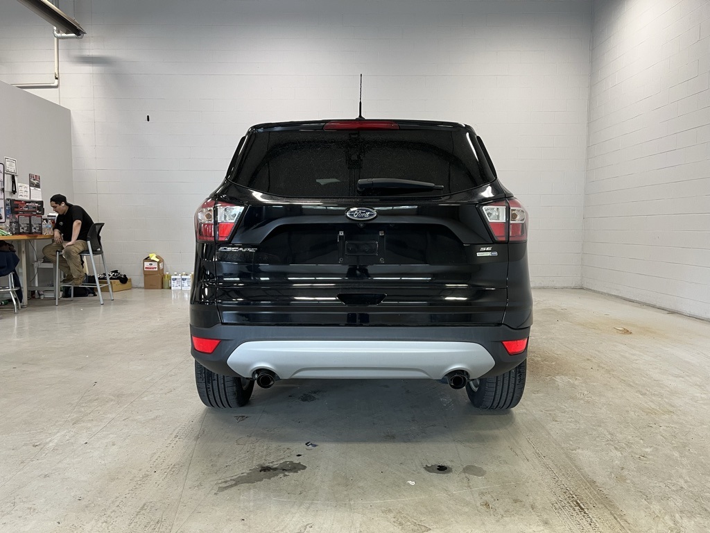 2017 Ford Escape SE photo 5