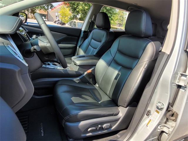 2023 Nissan Murano SV photo 7