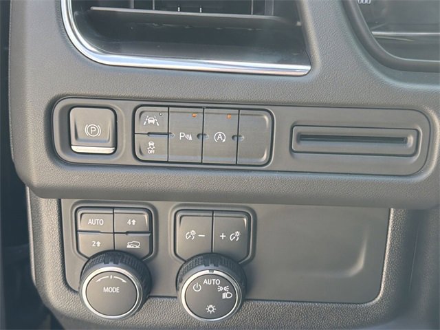 2024 Chevrolet Tahoe LS photo 4