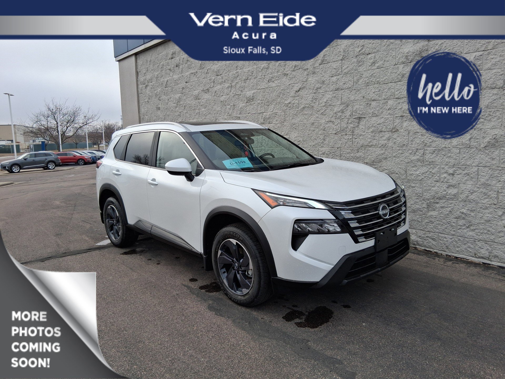 2025 Nissan Rogue SV's photo