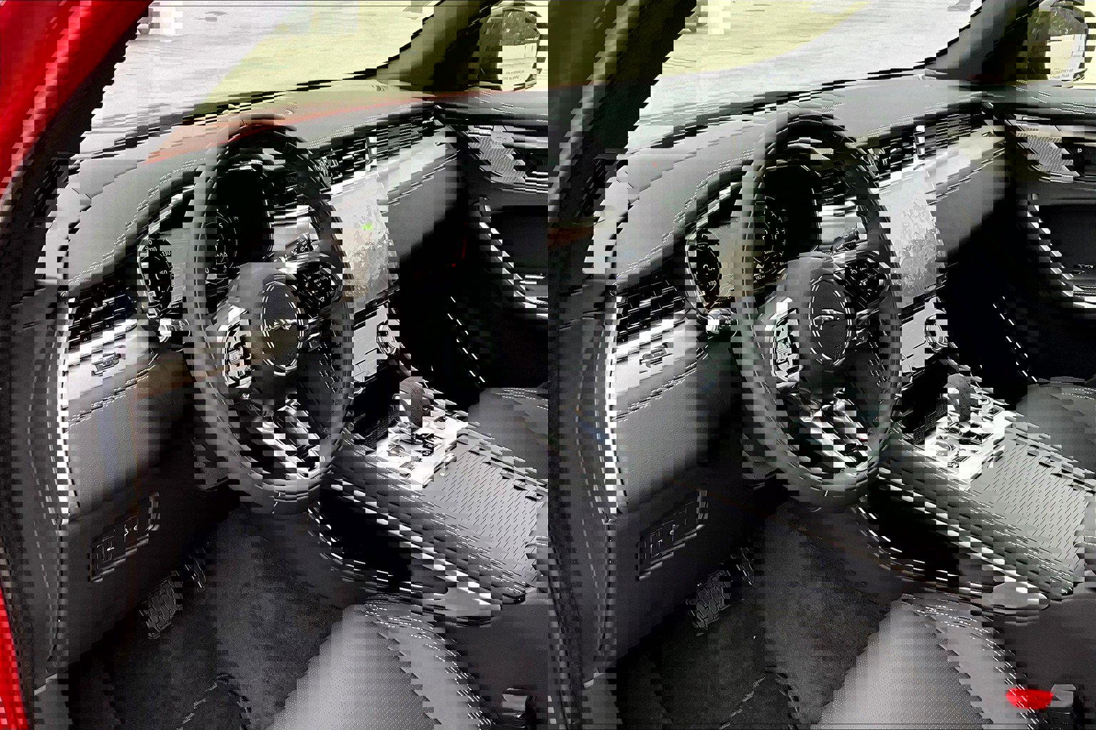 2026 Jaguar F-PACE P250 R-Dynamic S photo 4