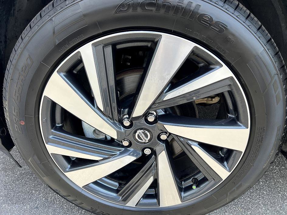 2022 Nissan Murano SL photo 9