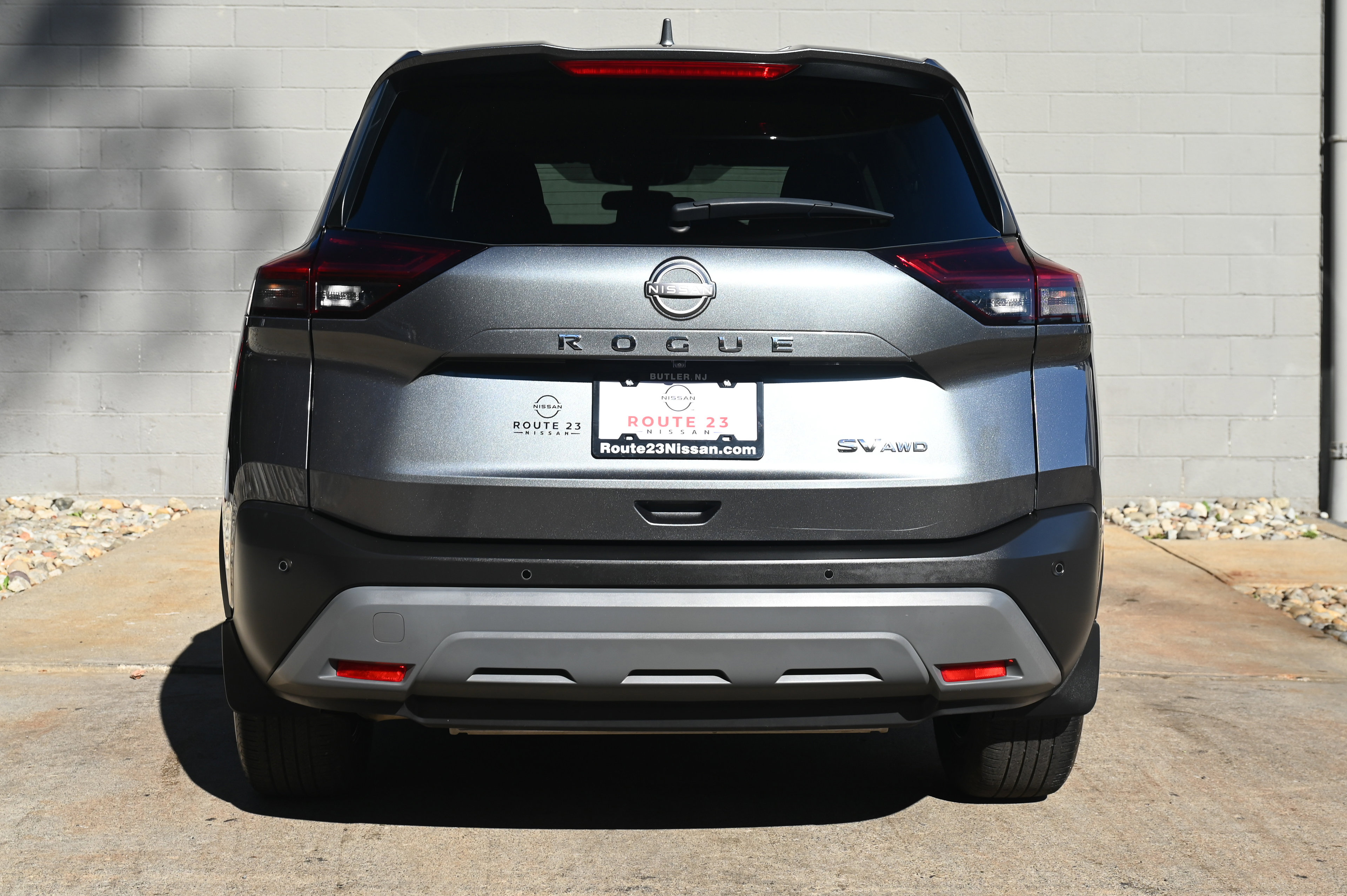2023 Nissan Rogue SV photo 4
