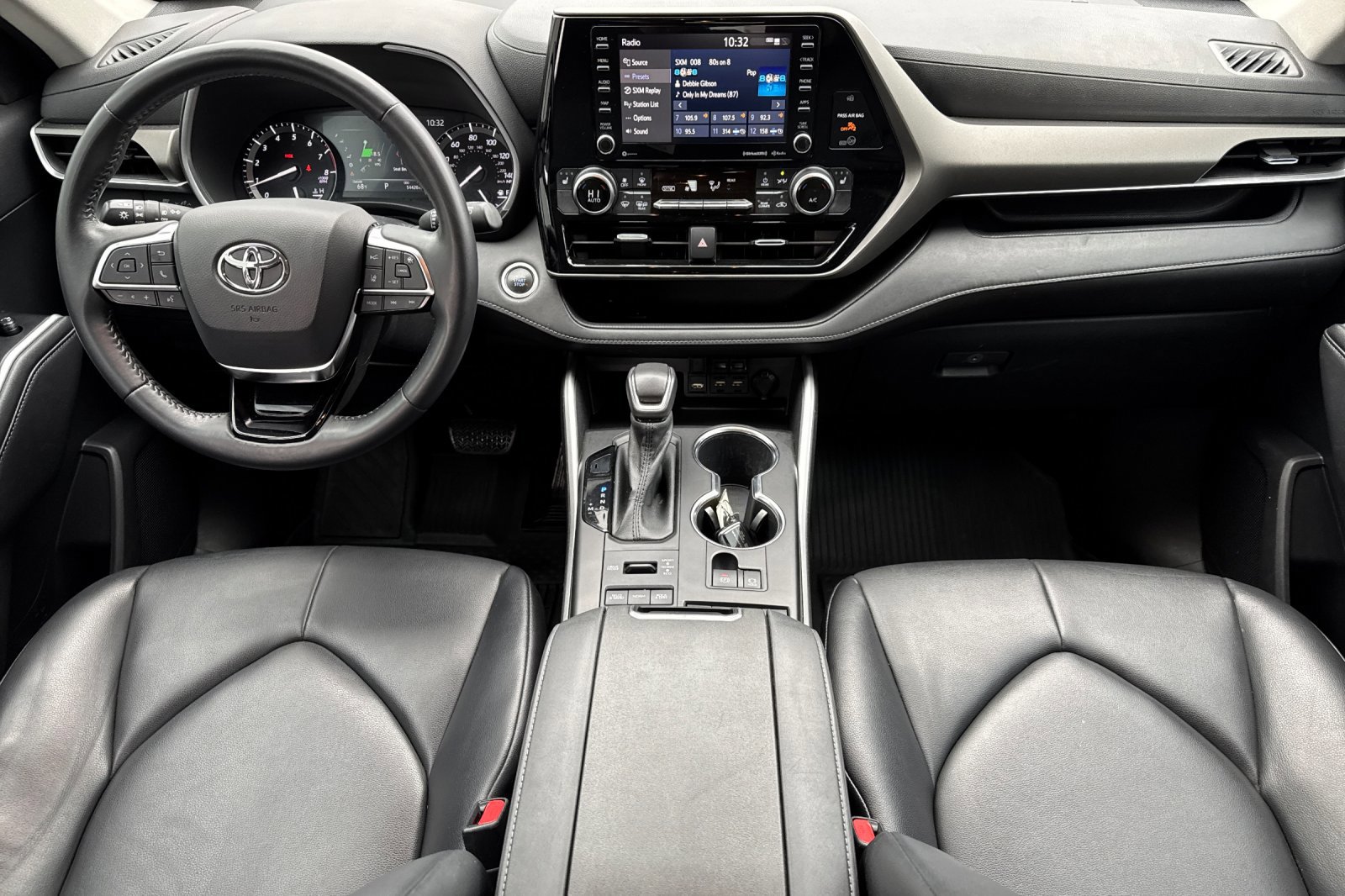 2020 Toyota Highlander XLE photo 7