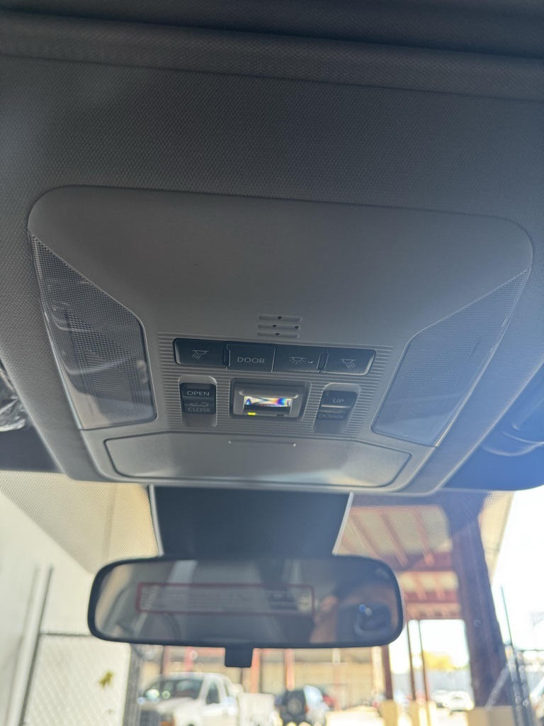 2025 Toyota RAV4 XLE Premium photo 40