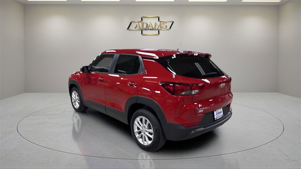 2026 Chevrolet Trailblazer LS photo 3