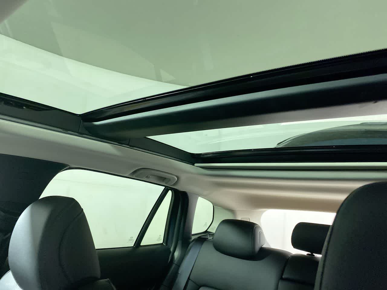 2025 Mazda CX-50 Premium photo 23
