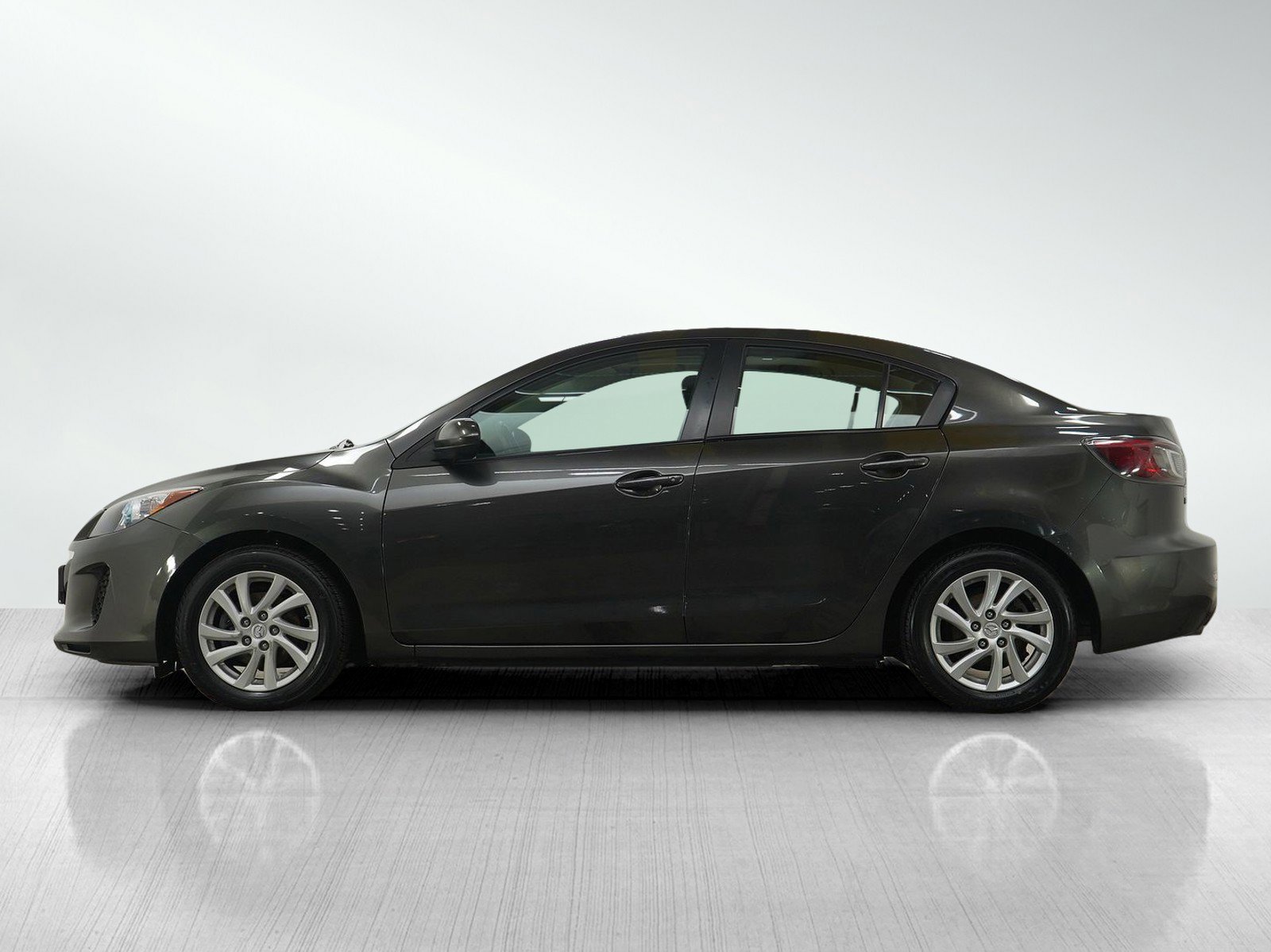 Used 2012 Mazda MAZDA3 i Touring with VIN JM1BL1V79C1649869 for sale in South Saint Paul, Minnesota