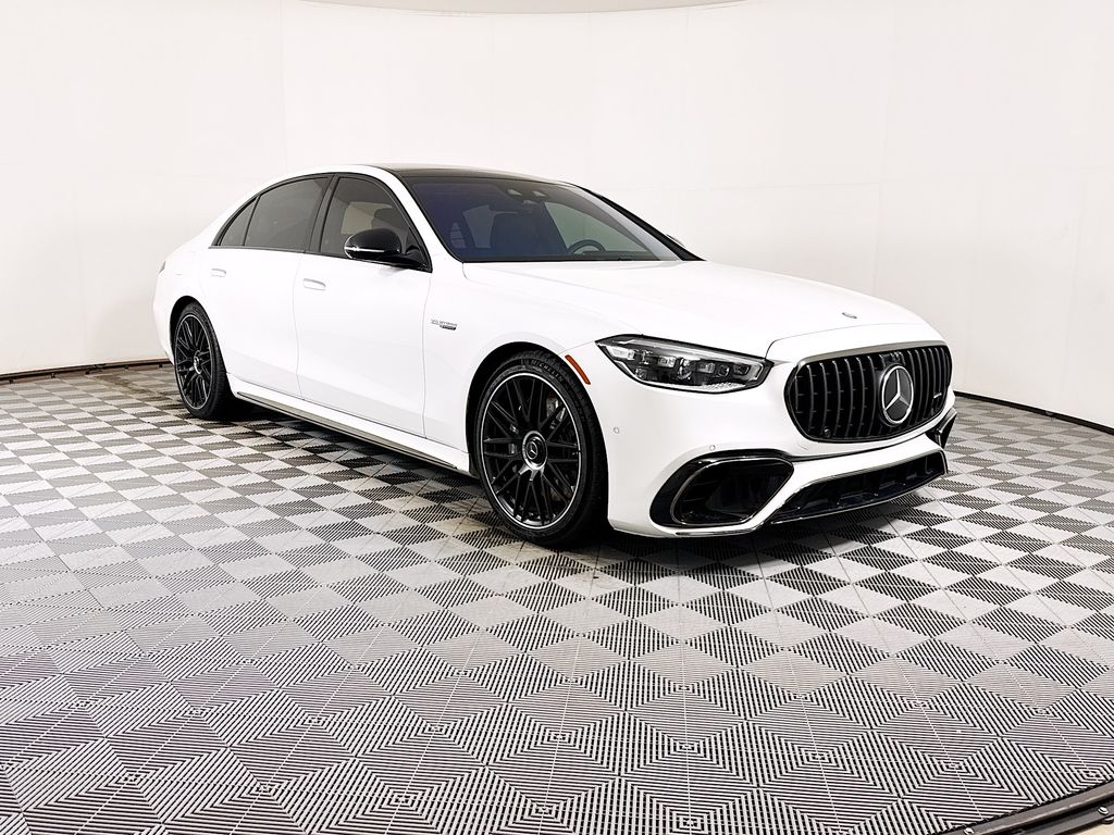 2025 Mercedes-Benz S-Class S 63's photo