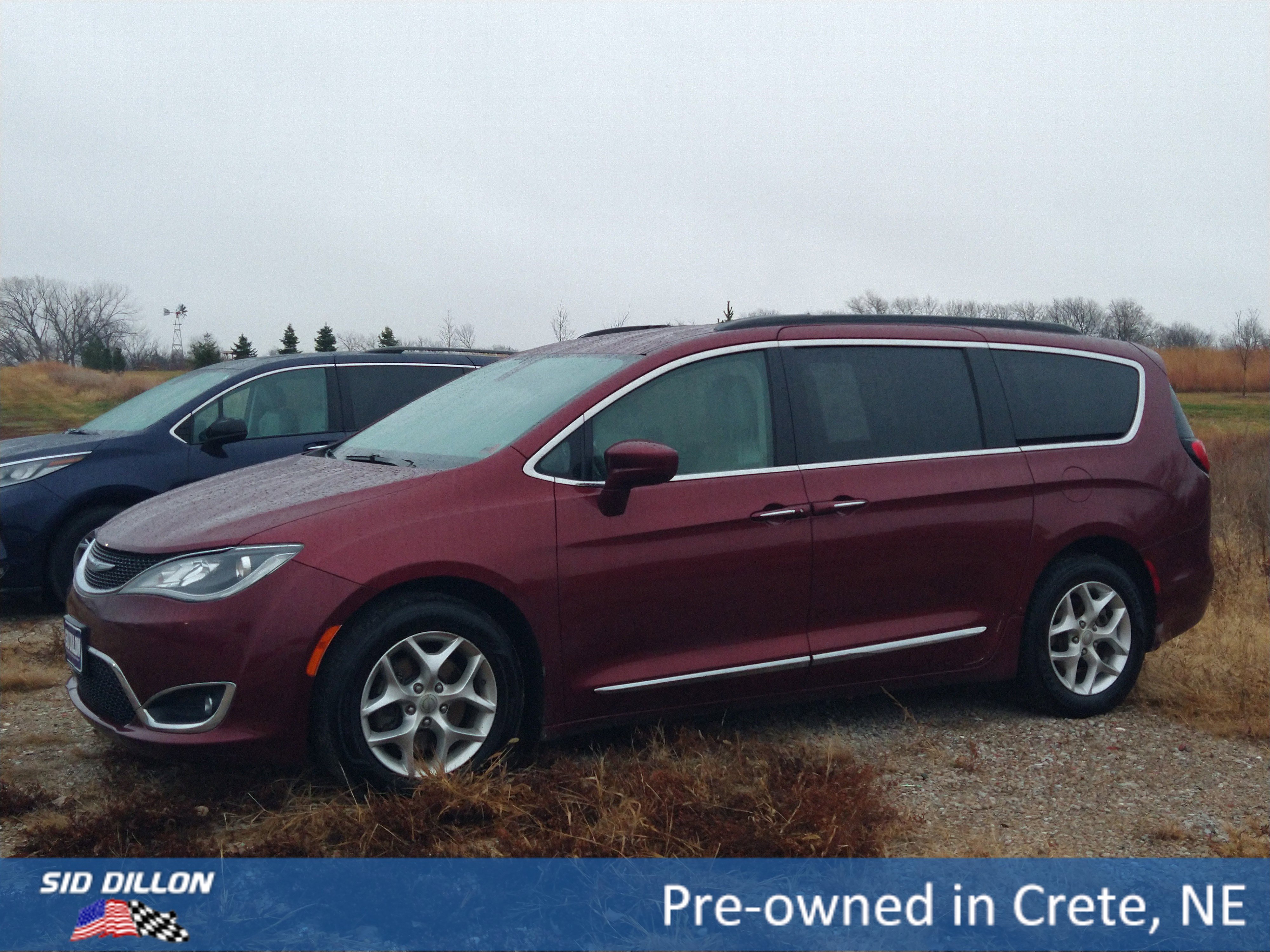 2017 Chrysler Pacifica Touring-L