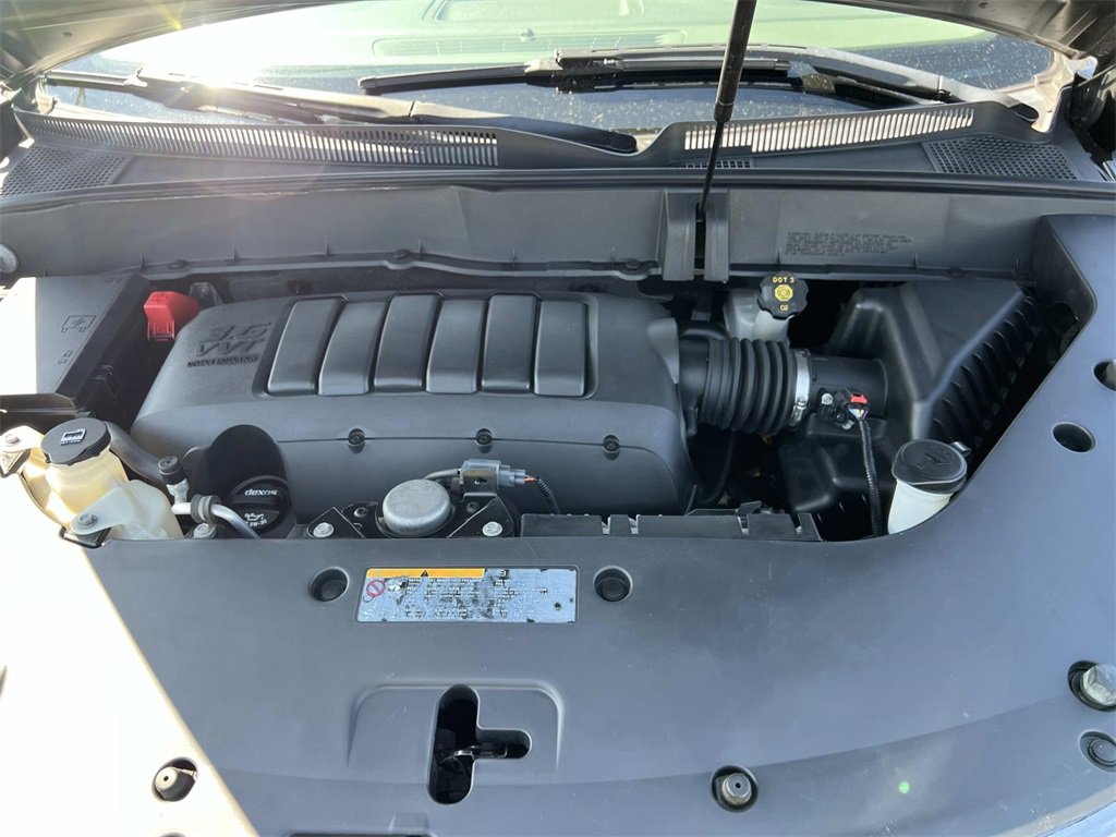 2017 Chevrolet Traverse LS photo 9