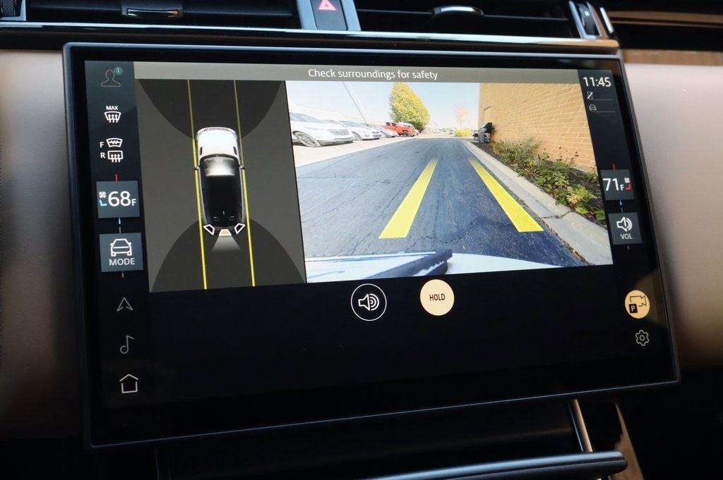 2025 LAND ROVER RANGE ROVER VELAR - Image 23