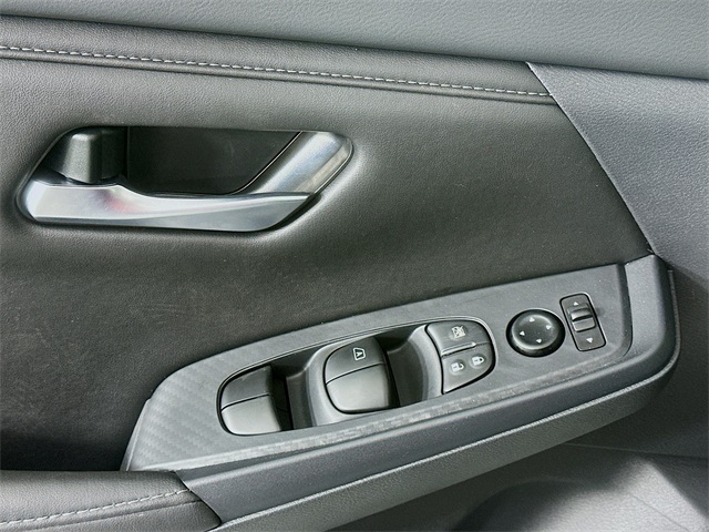 2025 Nissan Sentra SV photo 20